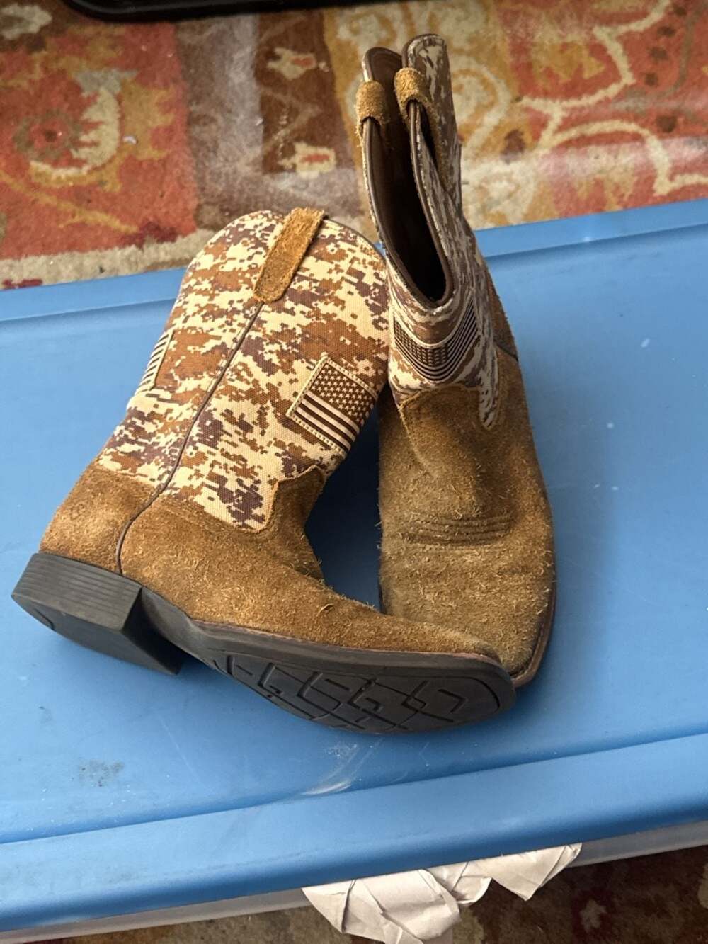 Semi new Ariat Sport Patriot Western Boot Man  SUEDE SZ 5